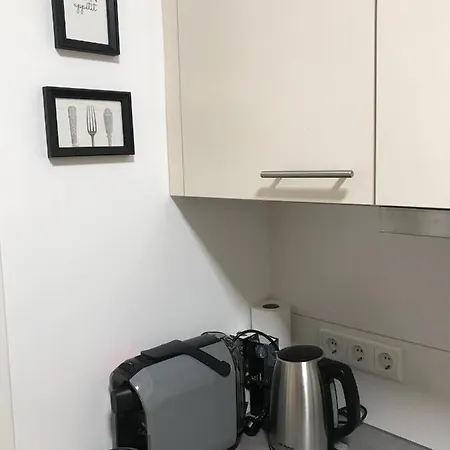 Apartment Tiny Spring *